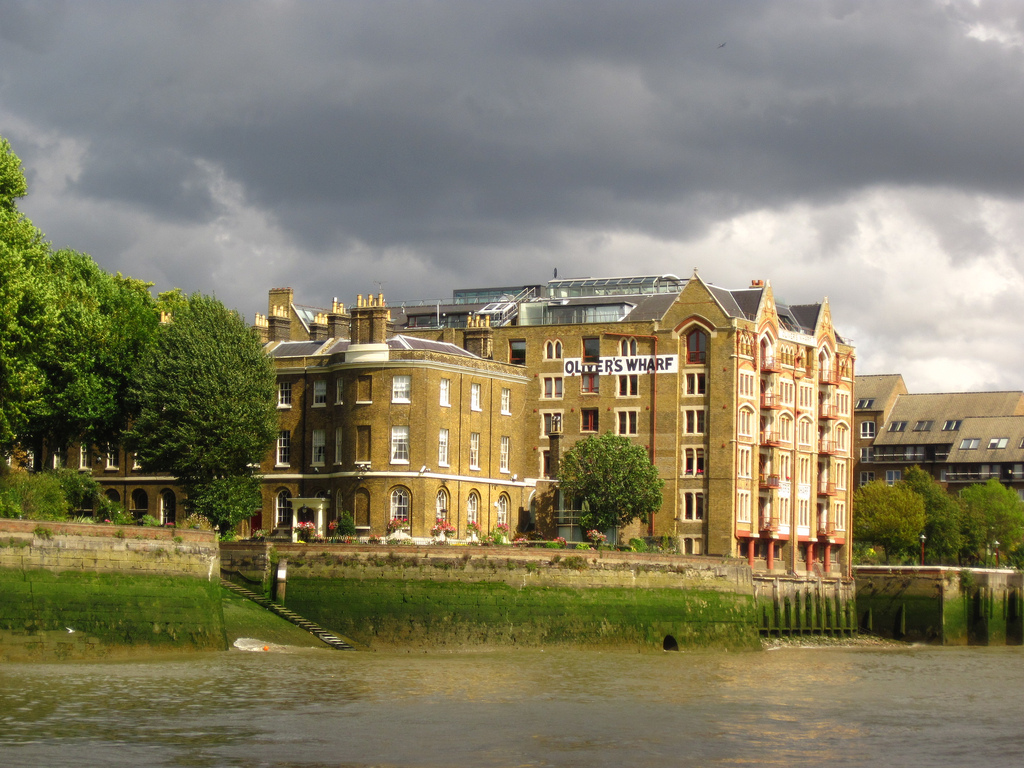 Wapping, London — 18th century former customs house